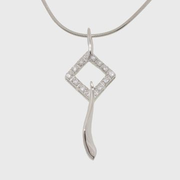 Silver pendant with zircon stones