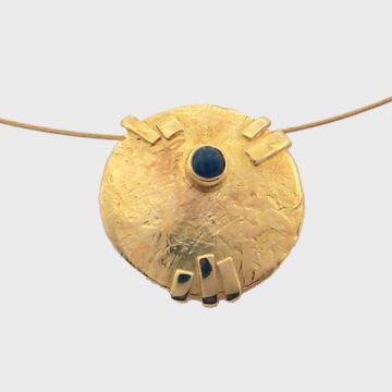 Pendant Yellow Gold  18ct  with Cord 18ct