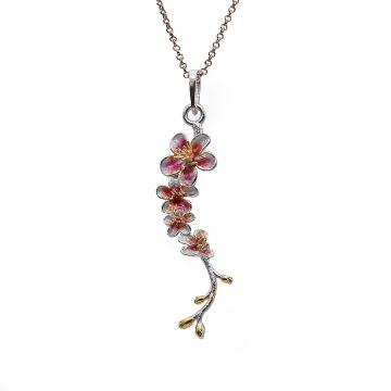 Silber-Emaille-Kirschblüten-Anhänger mit vergoldeten Staubblättern. In verschiedenen Farben