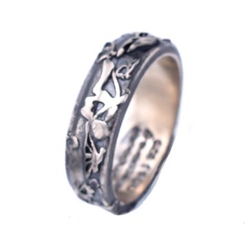 Silber-Schmetterlingsring. In verschiedenen Farben