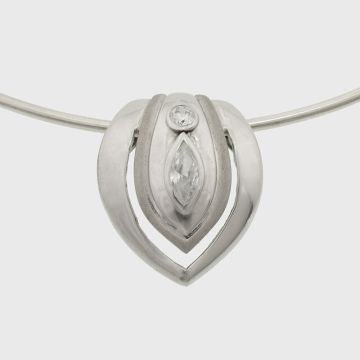 Silberne Halskette mit Zirconstein