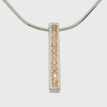Silver pendant with zircon stones 