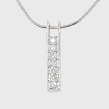 Silver pendant with zircon stones